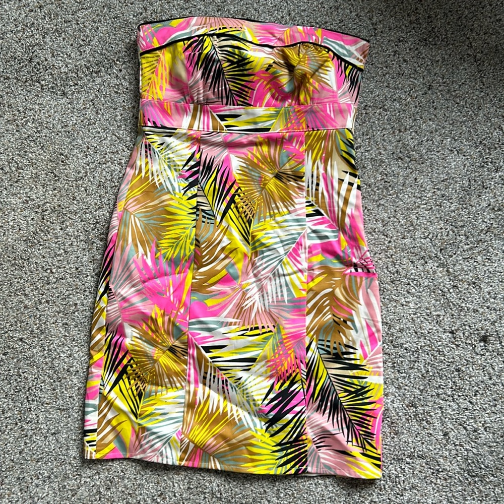 H&M strapless fun patterned dress